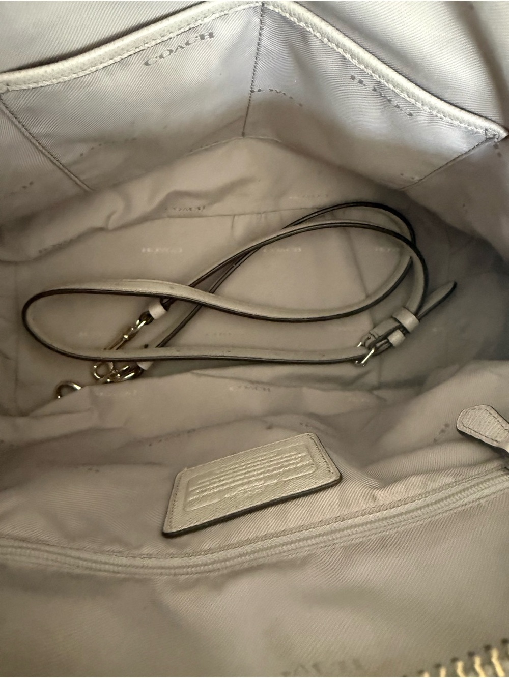 Coach like new Prince Street leather satchel EUC - Picture 9 of 16